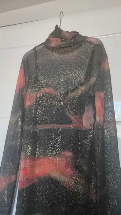 rochie bershka cu eticheta eleganta
