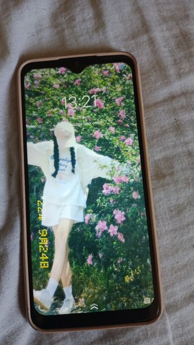 Мобильный телефон смартфон