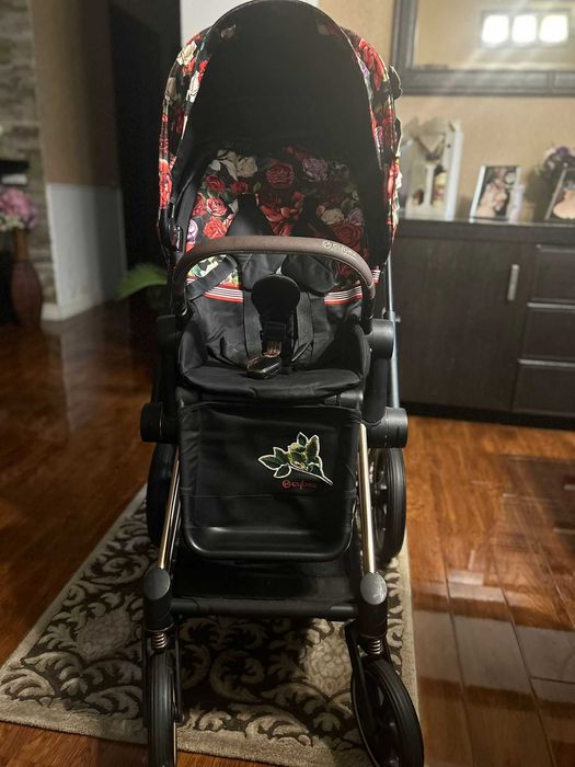 Carucior Cybex Mios 3.0 Spring Blossom, cu landou