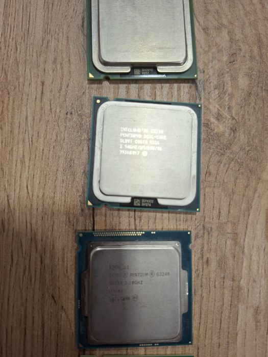 Procesore Intel diverse