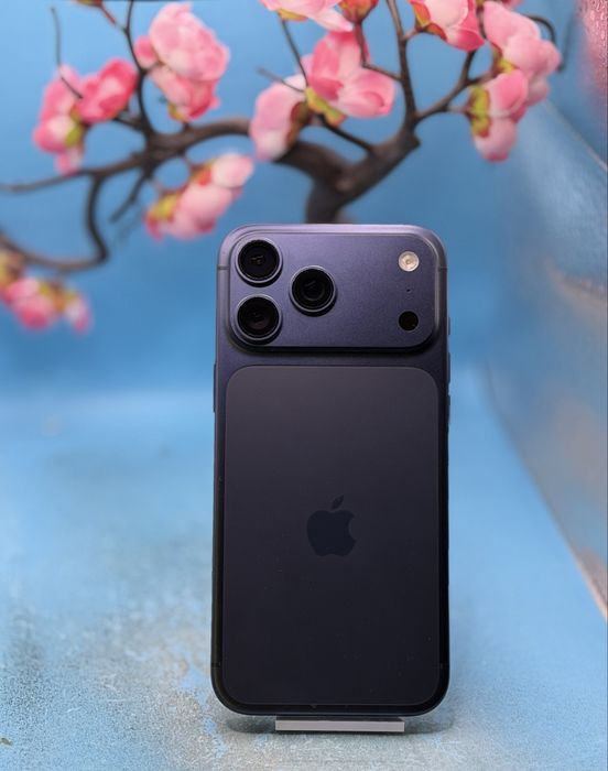 ГАРАНЦИОНЕН!!! Apple iPhone 17 Pro Max, 2TB, 5G, Deep Blue