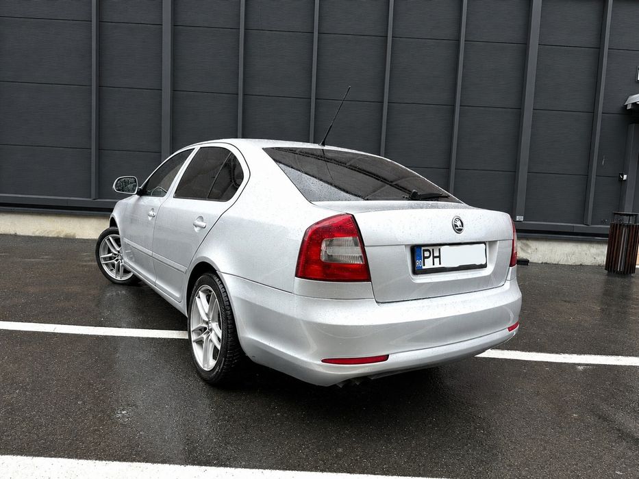 SKODA Octavia 2010 — imagine 5