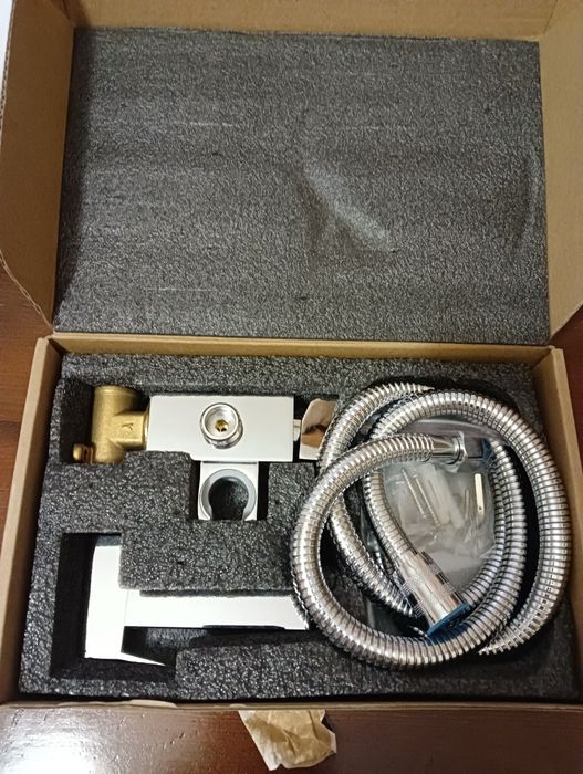 Нов хигиенен душ за вграждане Blandini