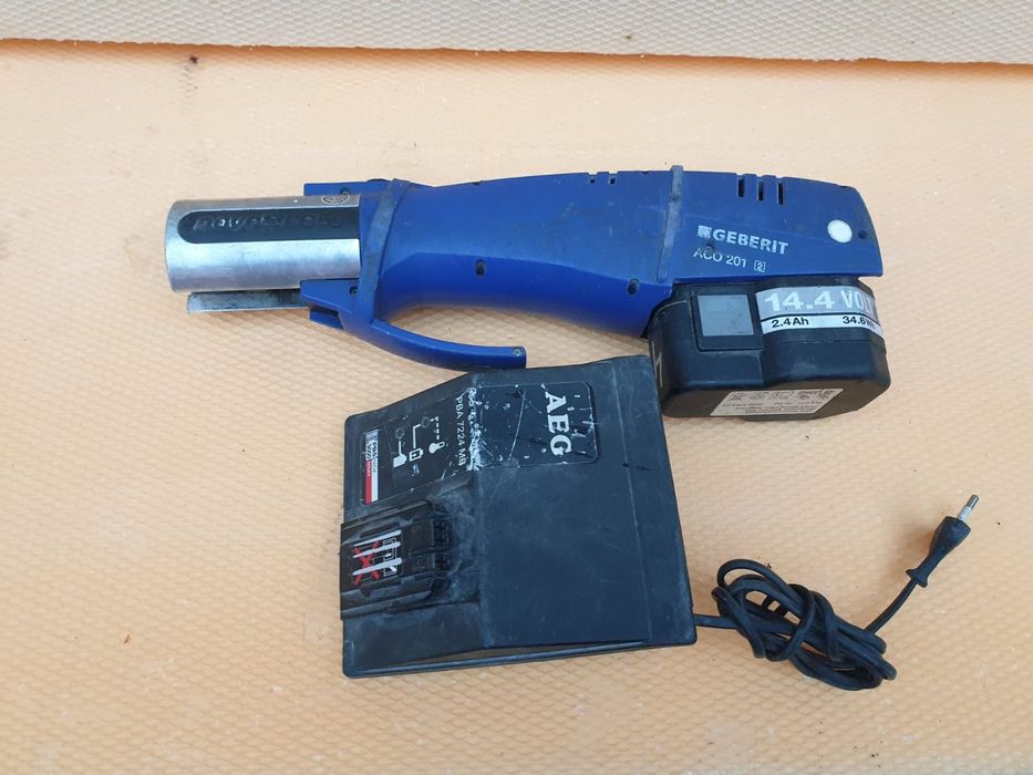 Presa sertizat  Geberit - novopress  ACO 201