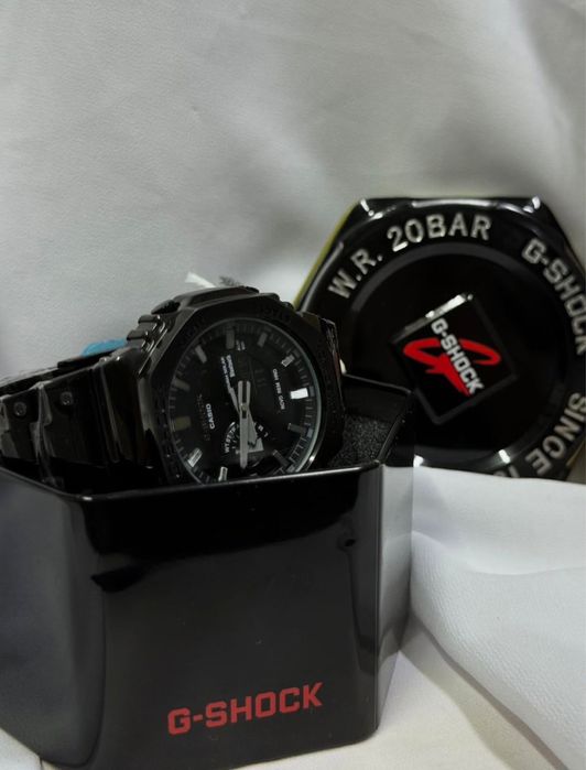 Новые часы в продам