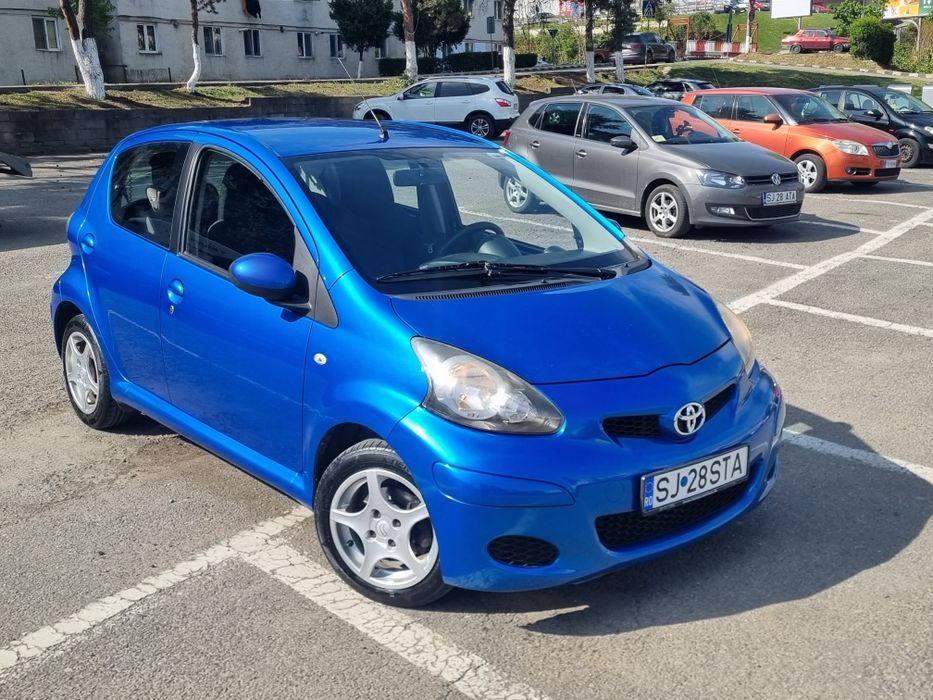 Vând Toyota Aygo