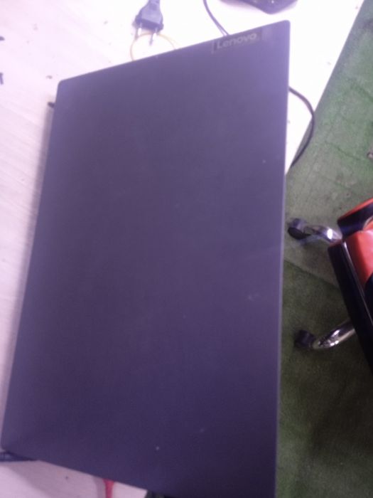 Ноутбук Lenovo v15