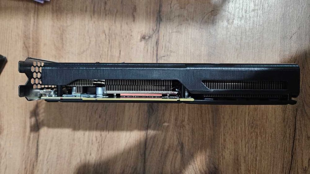 Новая RTX3060 12GB