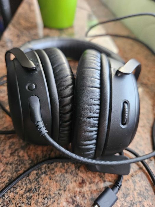 Casti Gaming HyperX Cloud III