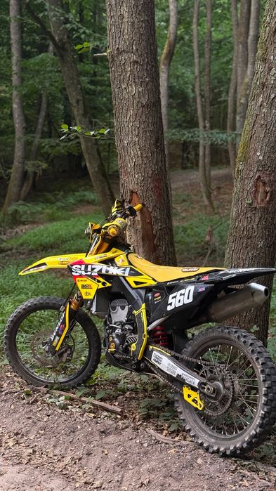 Suzuki rzm 250 4 timpi