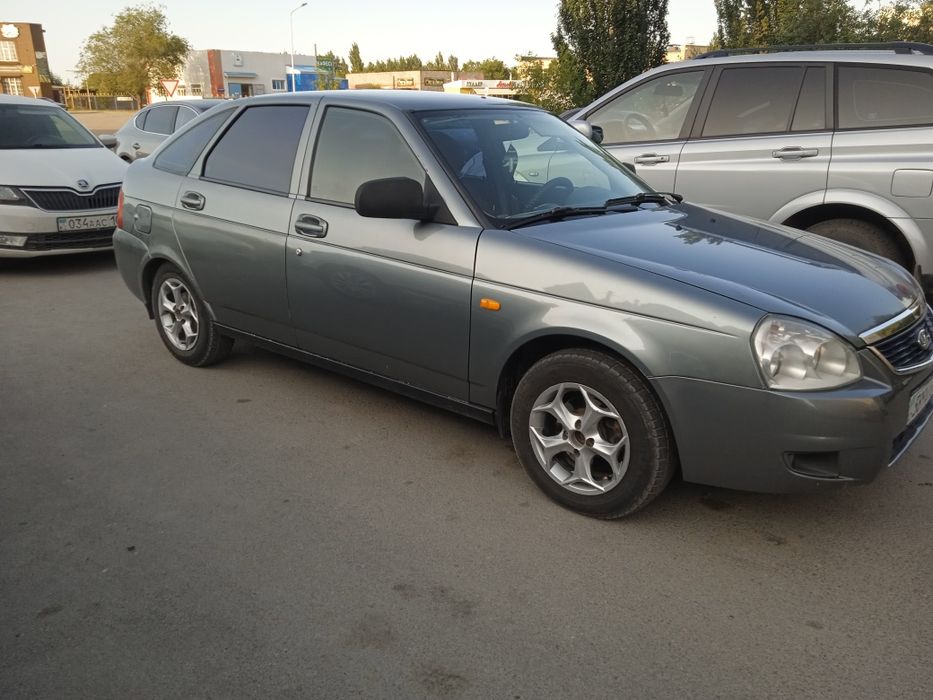 Продам приору хэтчбек