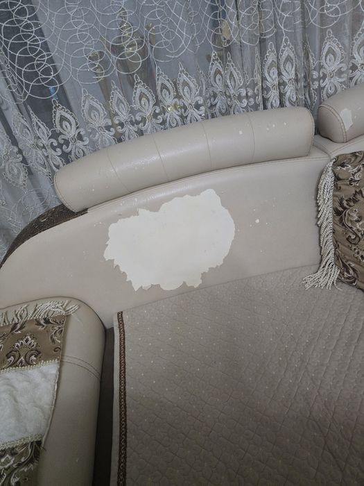 Продам диван срочно