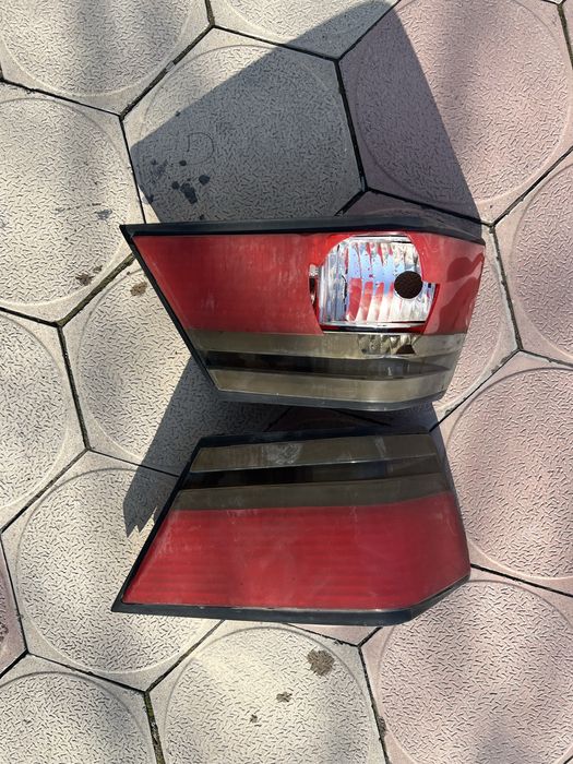 Фары облицовка мерса