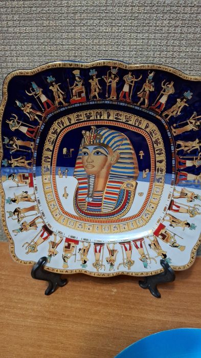 Продам декоративные тарелки