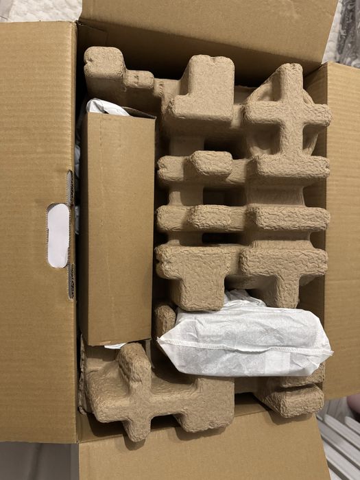 Aspirator Shark , model PowerDetect Clean & Empty Vacuum