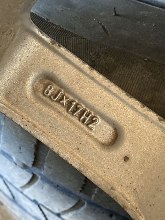 Диски с шинами комплект