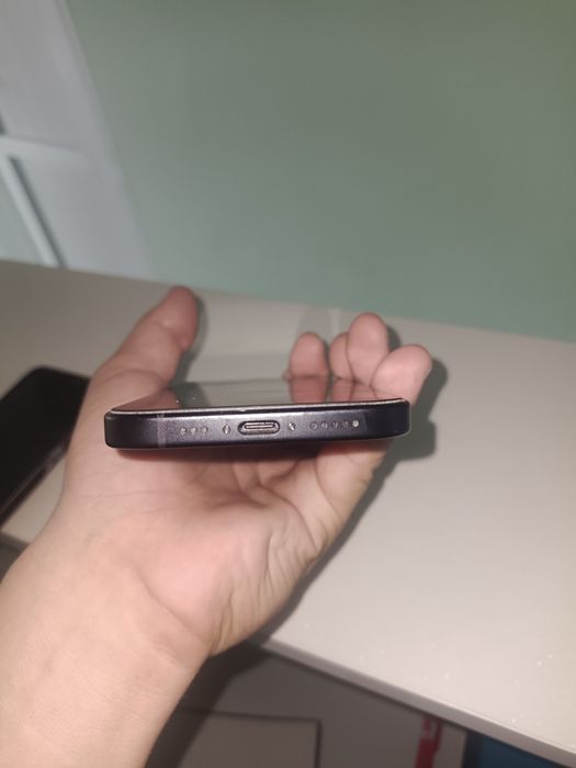 Айфон 15 сатылады !