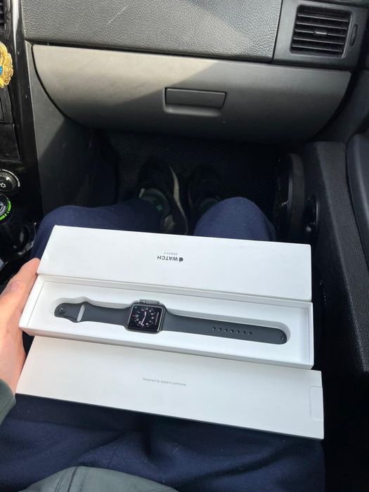 продам apple watch serise 3 42 мм