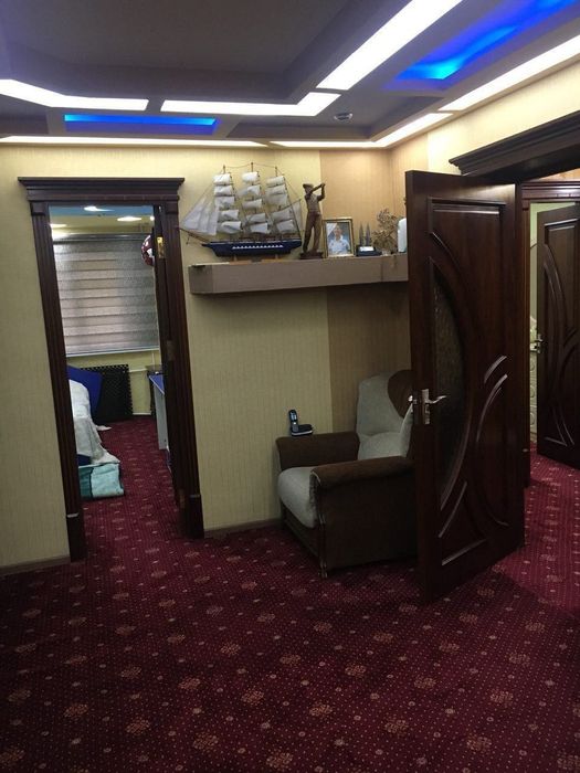 Метро Хамза Новза 3/2/4. 2-6 балкон срочно продаётся квартира