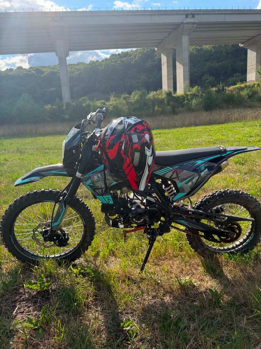 Cross 150 alfarad