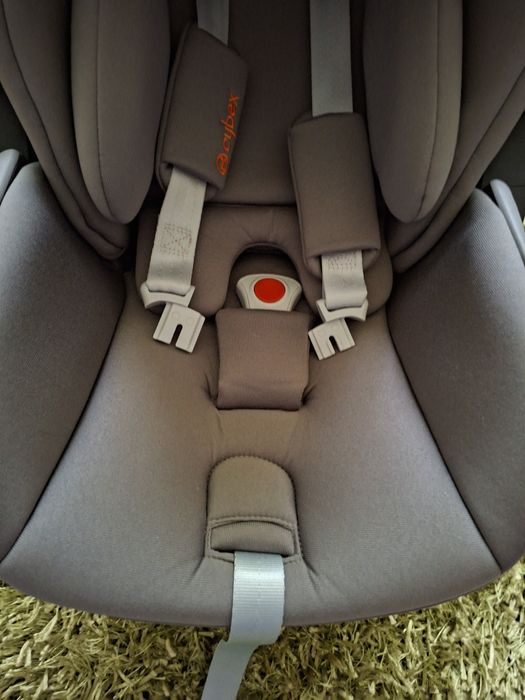 CYBEX CLOUD Стол за кола - кошница G I-SIZE PLUS (40-87 см.)