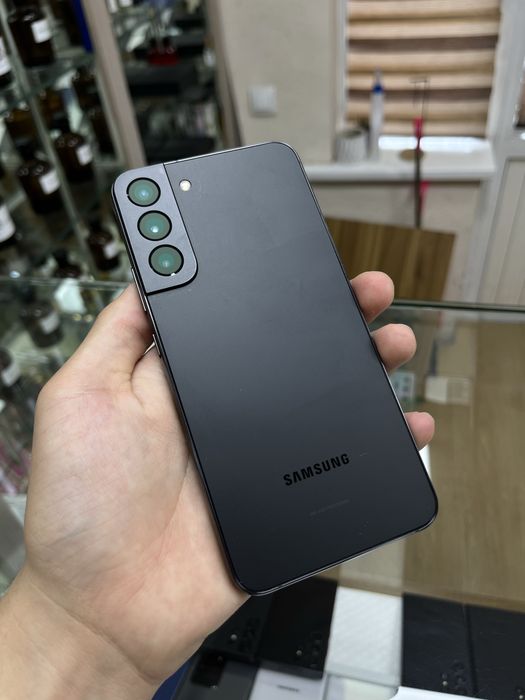 Samsung S22+ 5G