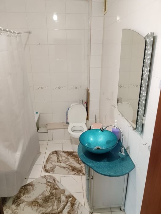 Даумова 23.этаж 4.кв 8