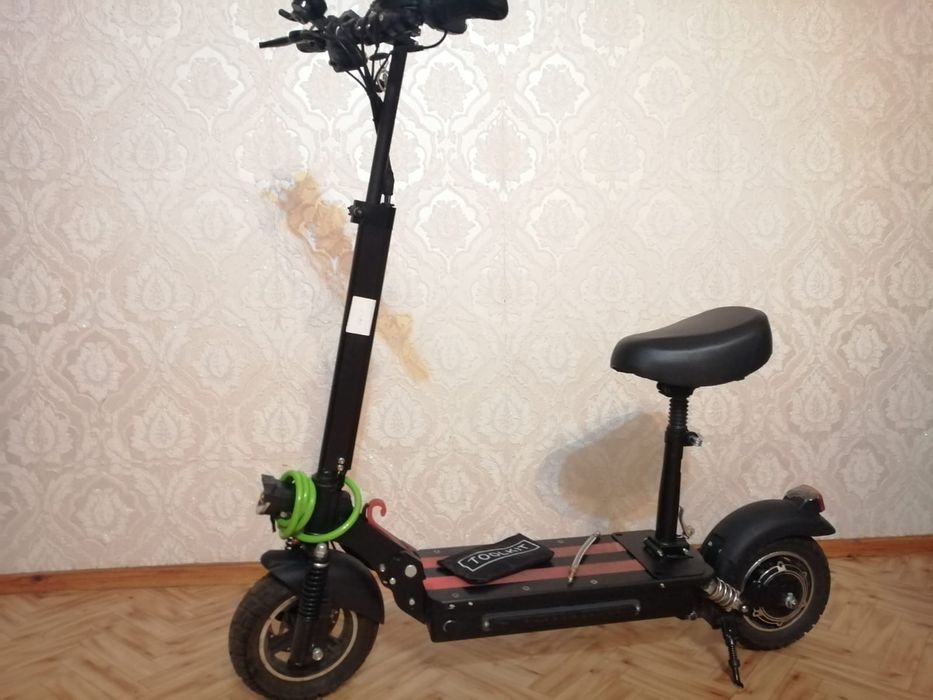 Продам электросамокат