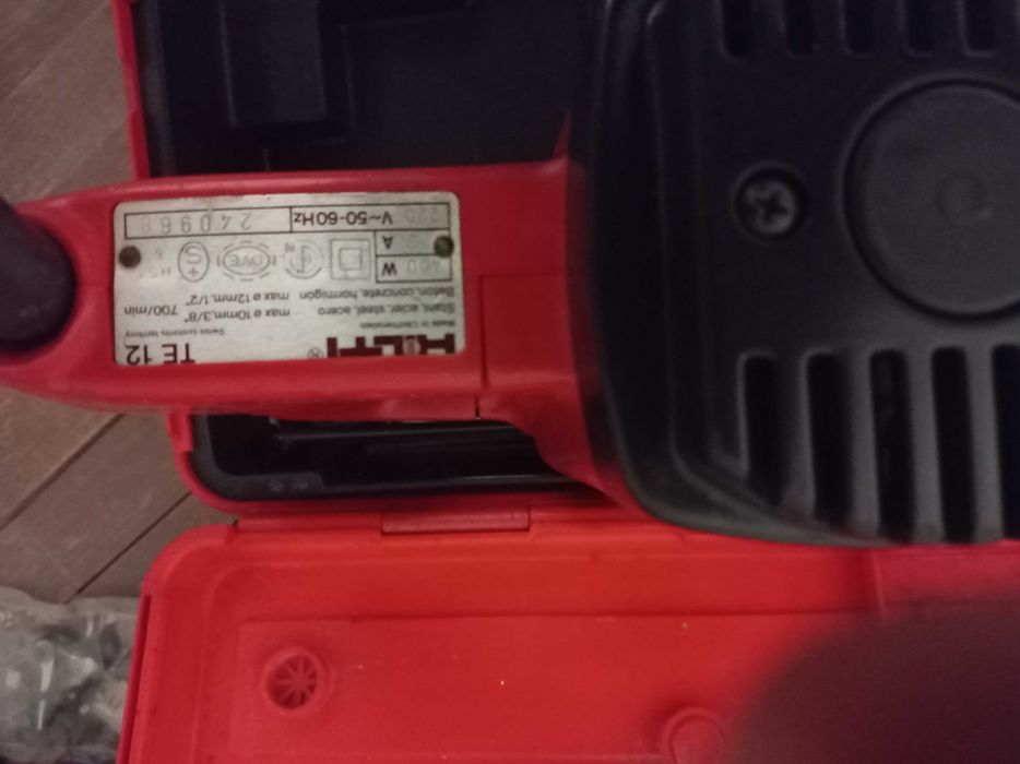 Продавам HILTI TE - 12