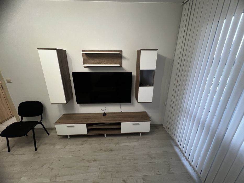 Дава се под наем Двустаен апартамент в Варна, Младост 1 - 50 кв.м за 433.5 € - Снимка #2