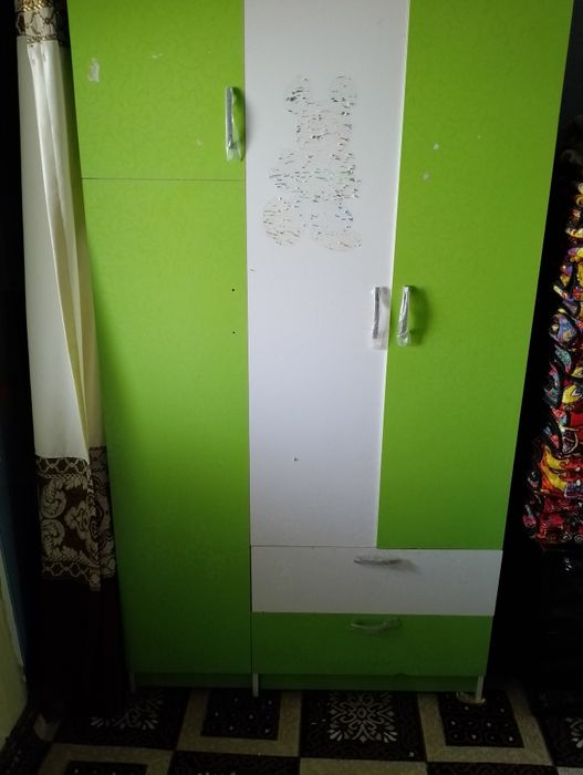 Шкаф.  Arzon narxda sotilyapti