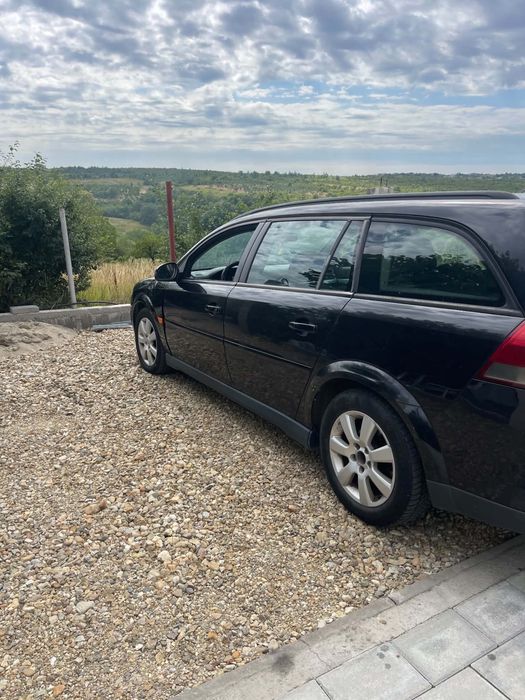 Vând Opel Vectra 1.9 diesel