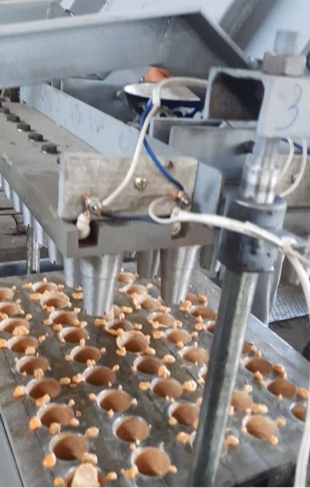 Muzqaymoq noni chiqaradigan apparat марожна нони чиқарадиган аппарат