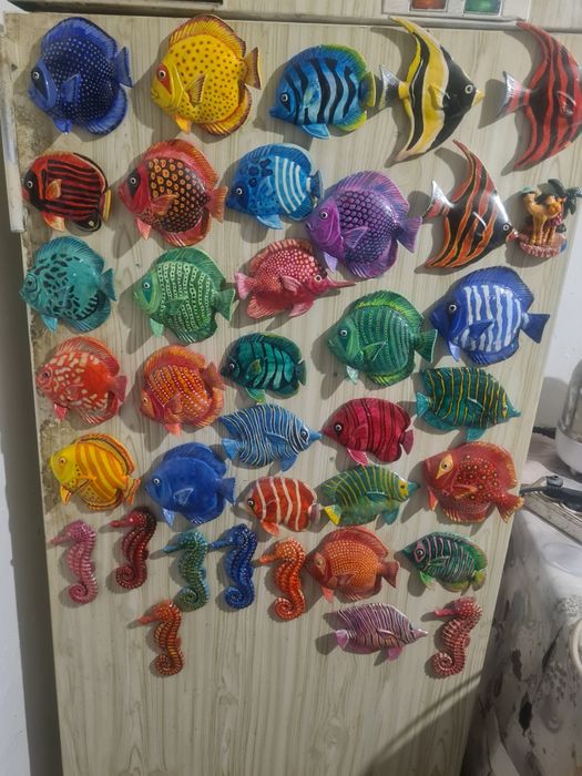 Продам магнитки рыбки