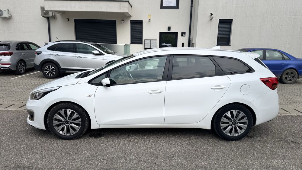Kia ceed 2018 Camera masarier/LED