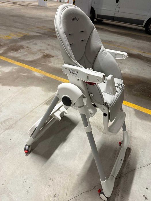 2x Детски столчета за хранене 2 в 1 Peg-Perego Flow Me