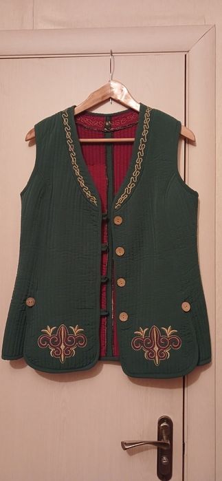 Камзол  женский с платком