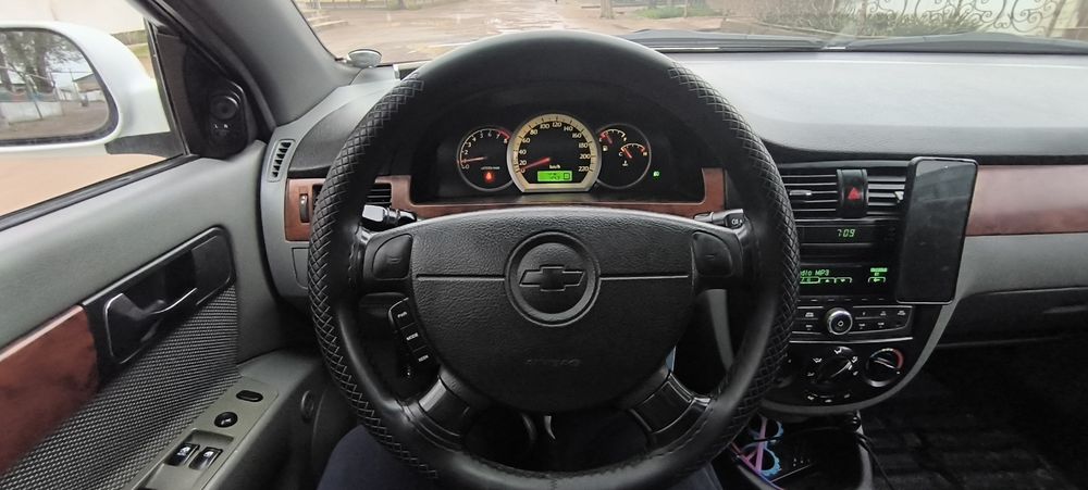 Lacetti 1,6 2012 yil avtomat