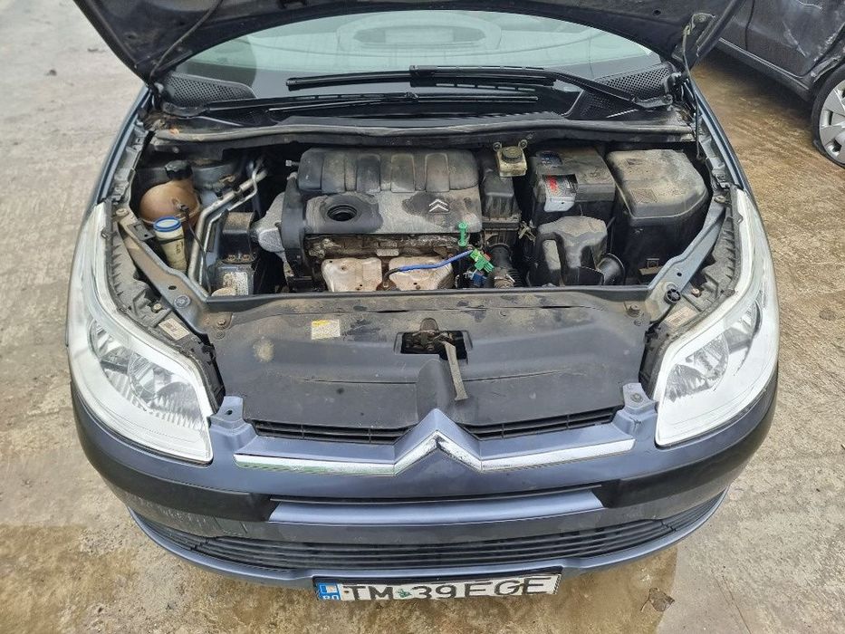 motor fara anexe complet Citroen C4 motor 1.4 benzina  88cp KFU dezmembrez geamuri laterale aripa fata