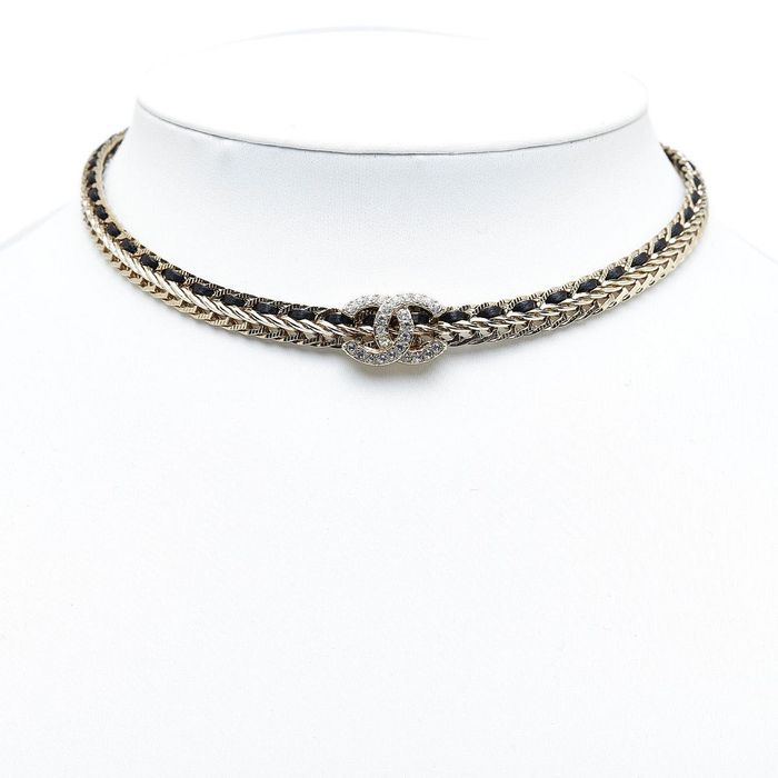 CHANEL колиета обеци