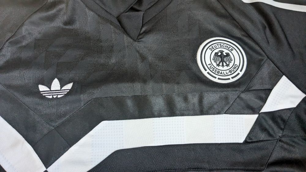 Tricou adidas remake 1988/1990