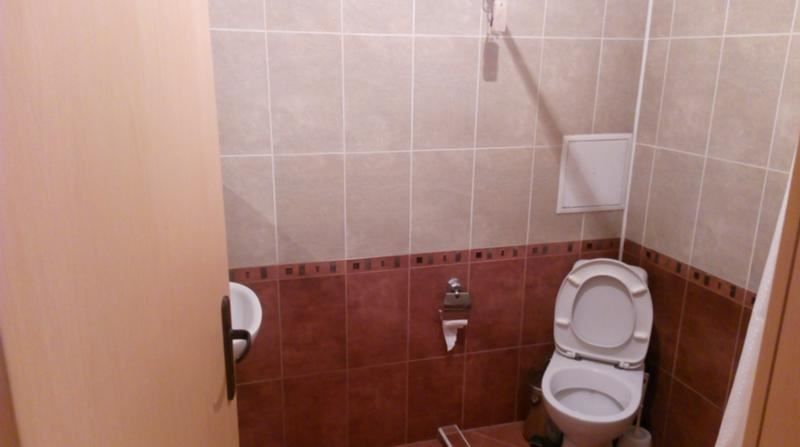 Дава се под наем Тристаен апартамент в София, Зона Б-19 - 100 кв.м за 640 € - Снимка #9