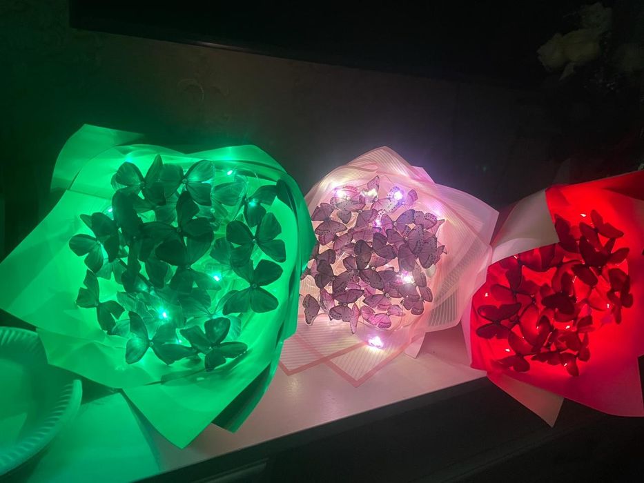 Букет из бабочки  10-100