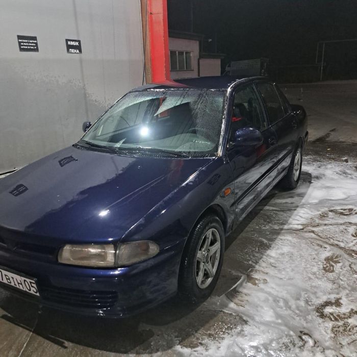 Mitsubishi Lancer