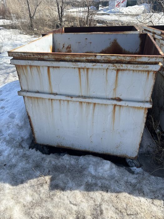 Продам контейнер под мусор