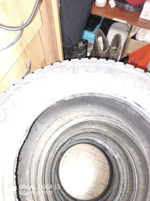 продам покрышки нормальном состояние