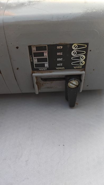 Milwaukee b4-32 mașină de găurit rotativă cu mâner transversal