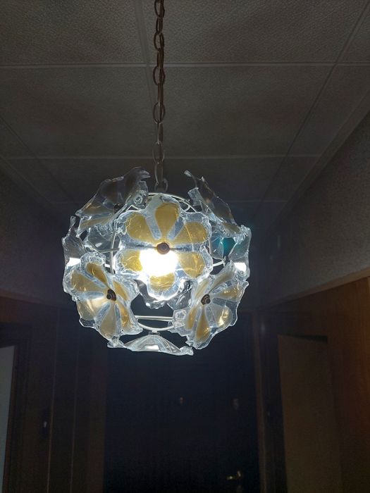 2 броя абажури висящи