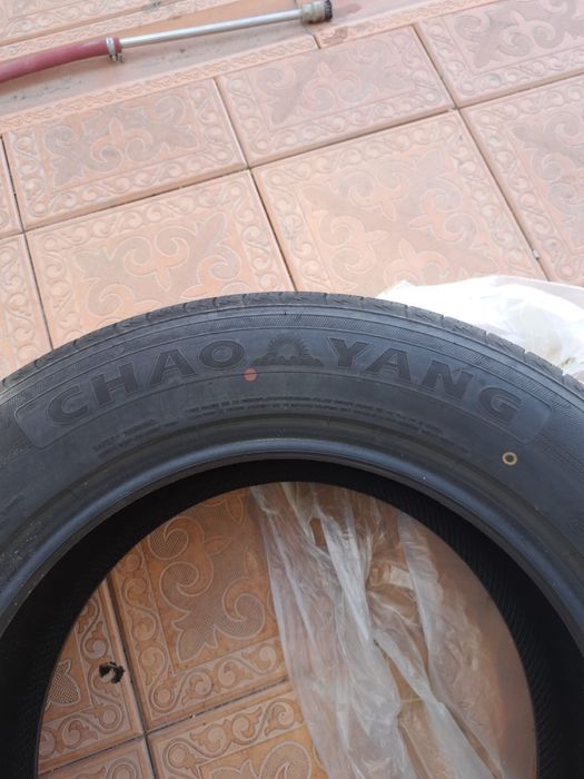 Шины на авто.