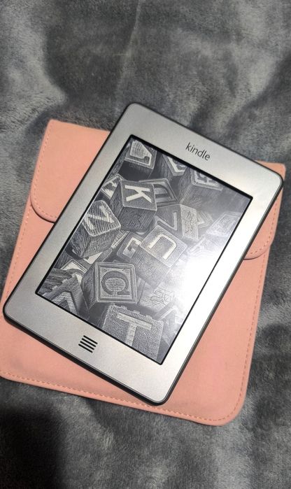 Kindle touch 4th gen